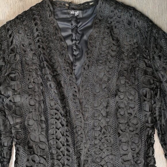 Victorian vintage guipure lace black lace jacket - Picture 5 of 11